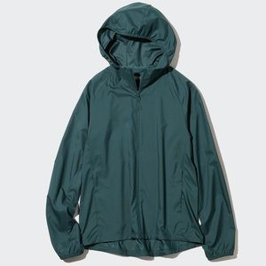 UNIQLO Pocketable Parka Windbreaker
